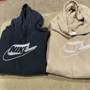 Nike Men's Black and Tan Hoodies